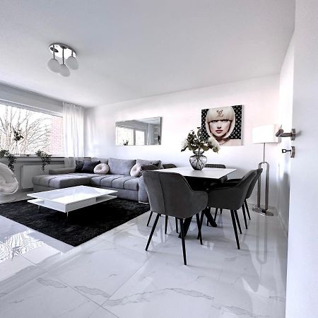 Stilvolles Apartment In بون المظهر الخارجي الصورة